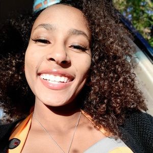 Meet your Posher, Dashanae